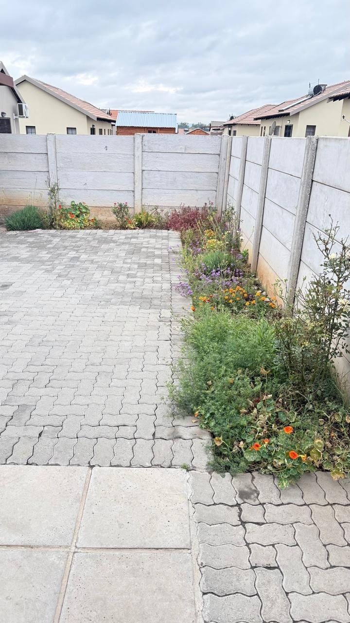 3 Bedroom Property for Sale in Waterkloof East North West